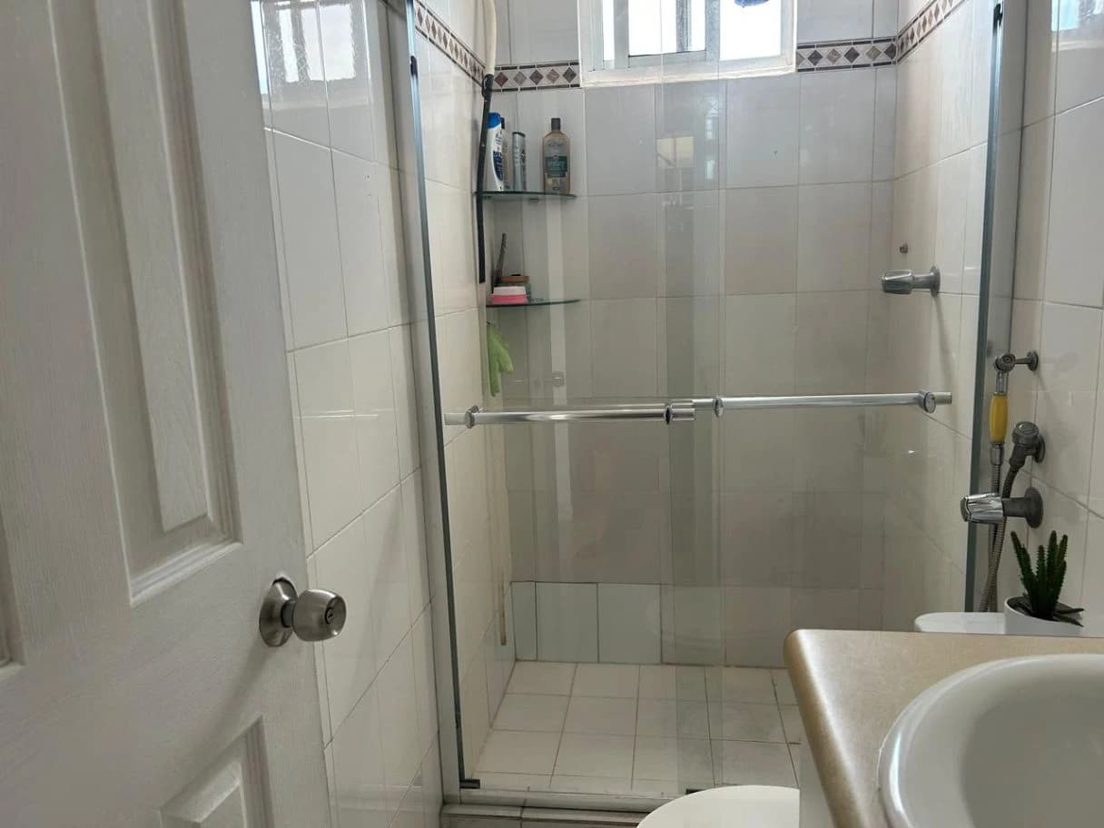 Your Next Home! Apartment with Pool Near the Metro in El Crisol - photo 11