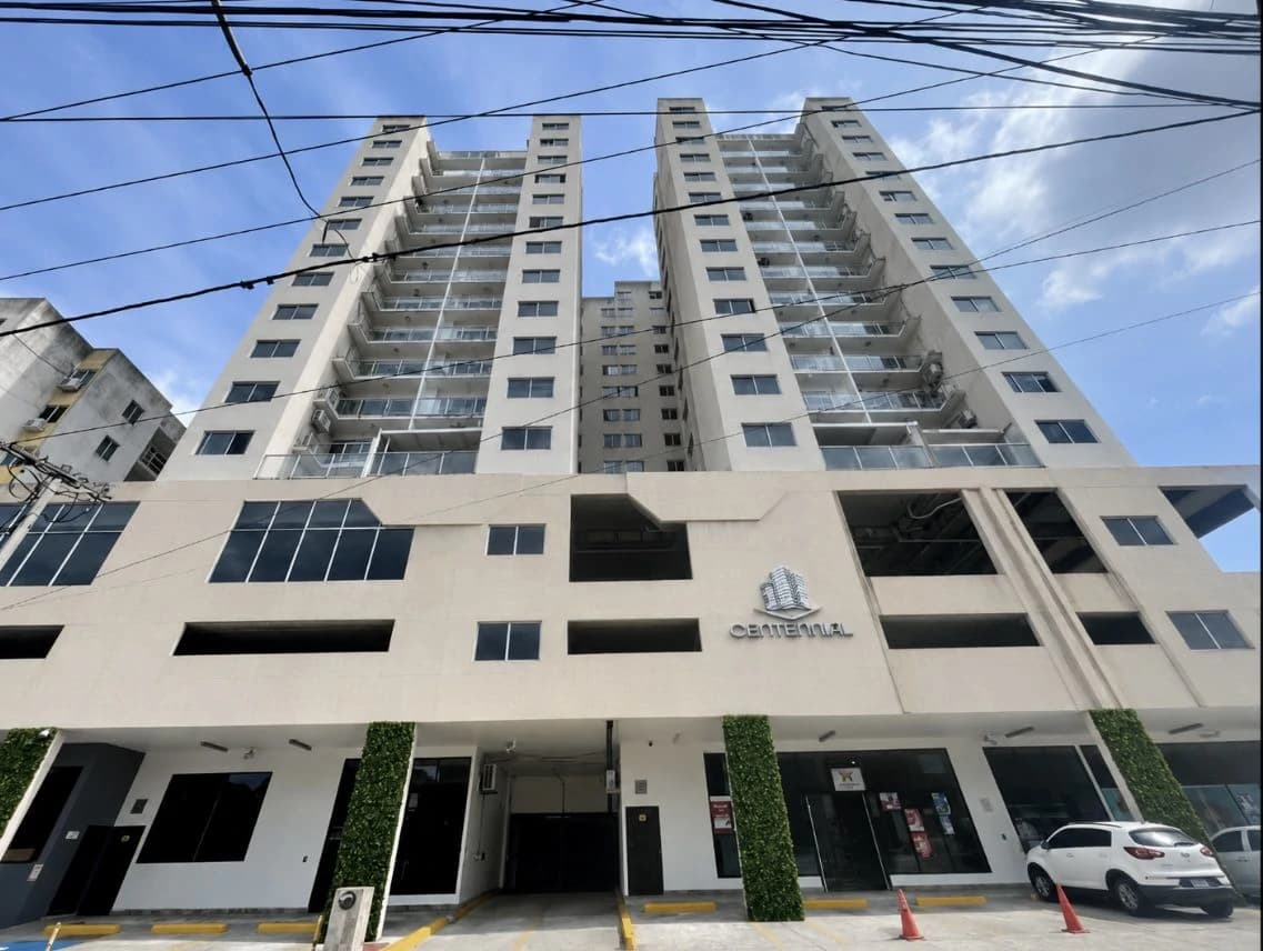 Apartment for Sale in Parque Lefevre - photo 1