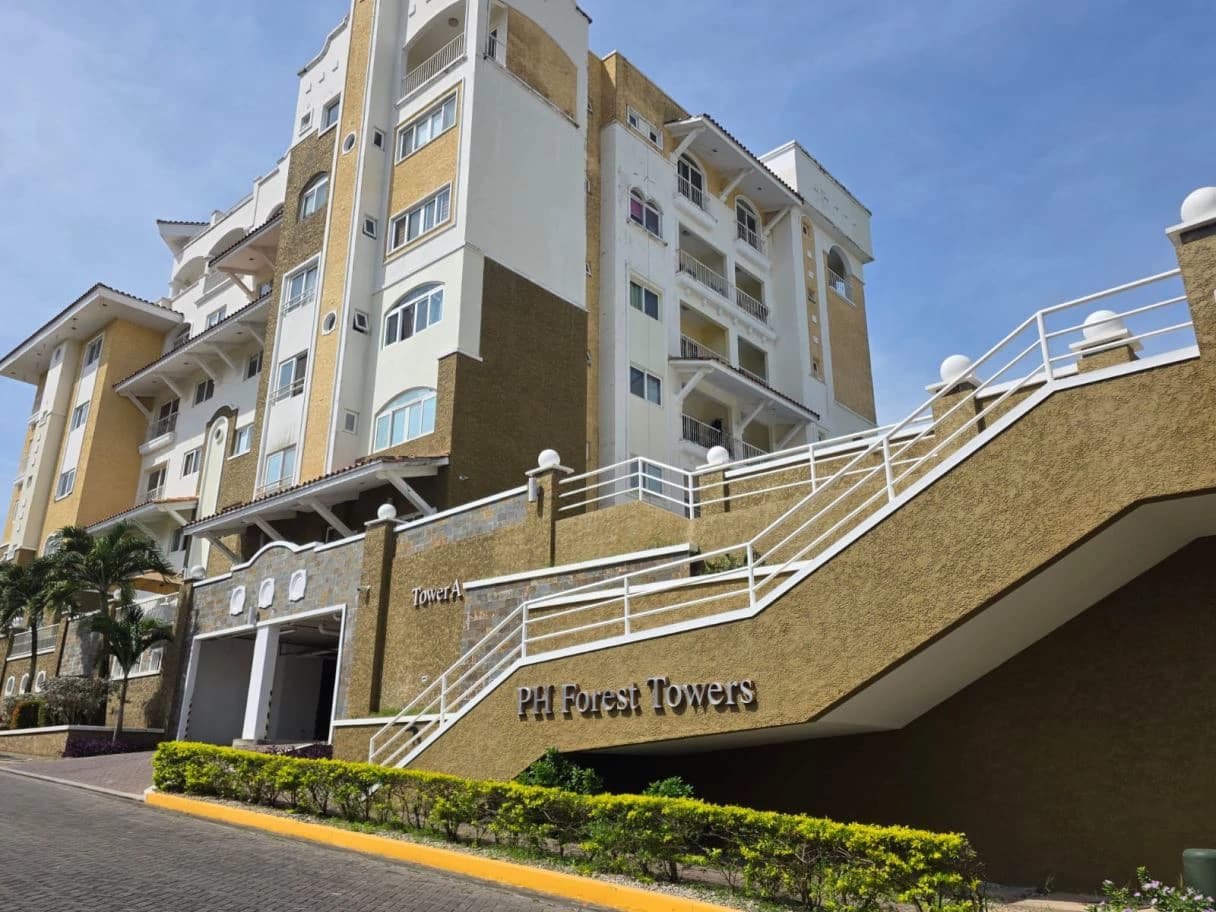 APARTMENT FOR SALE IN COCOLÍ - GOLF TUCAN COUNTRY CLUB - photo 1