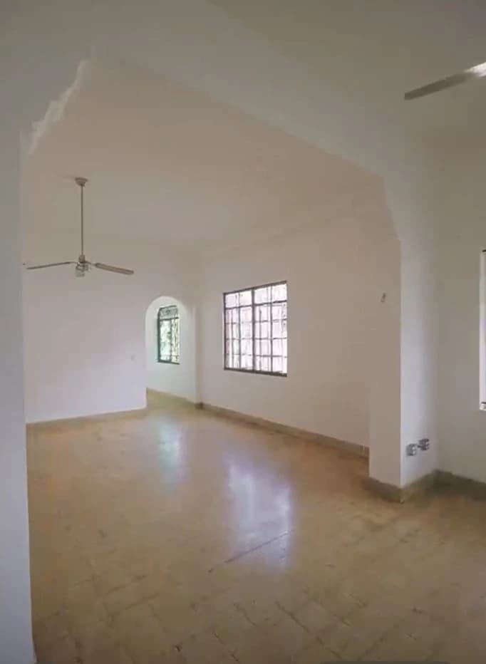 Commercial House for Sale in Bella Vista - photo 7