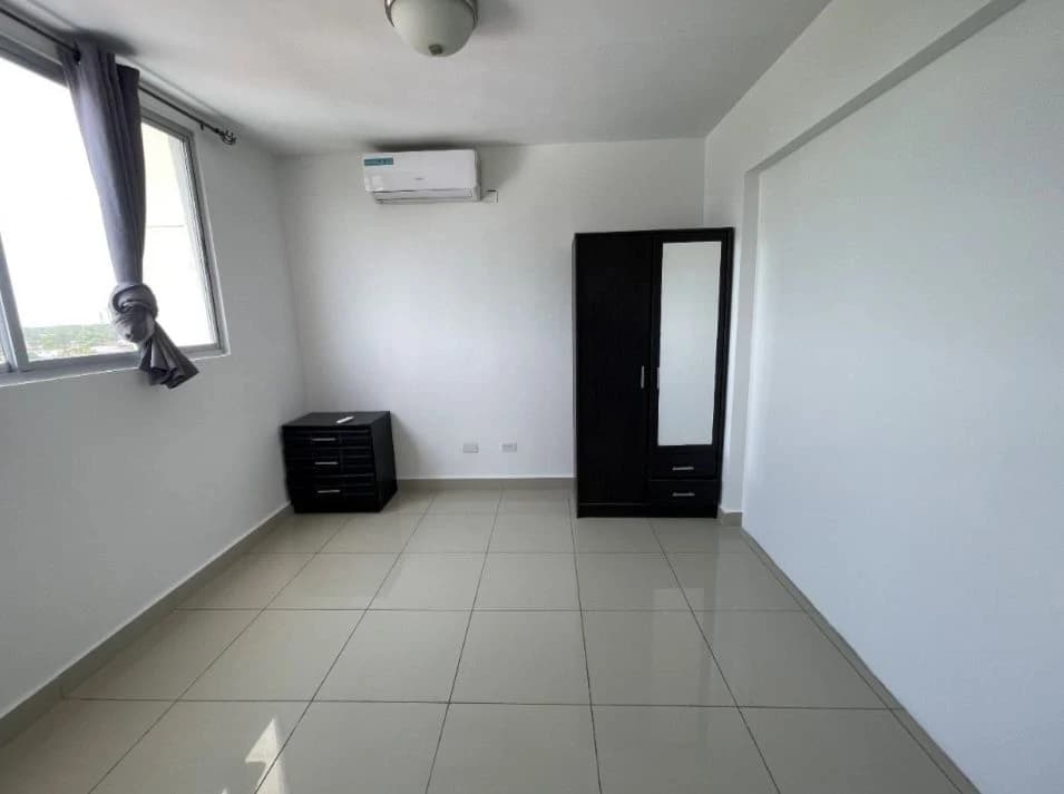 Apartment for Sale in Parque Lefevre - photo 7
