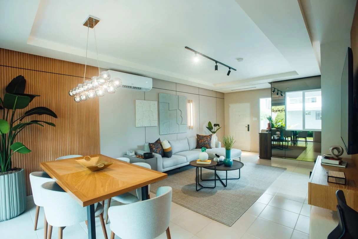 VALLARTA RESIDENCES | Space, Comfort & Appreciation Potential in Paseo del - photo 2