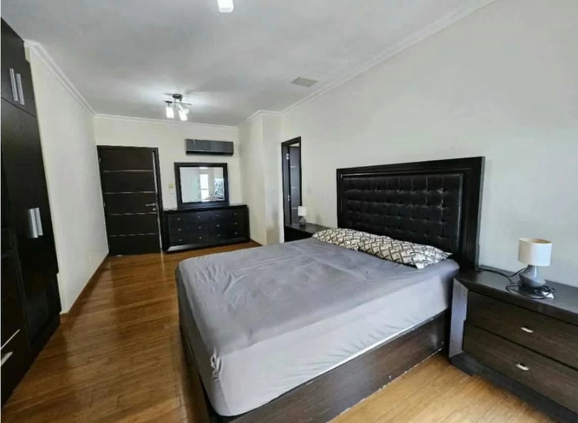 Apartment for Sale in San Francisco - photo 6