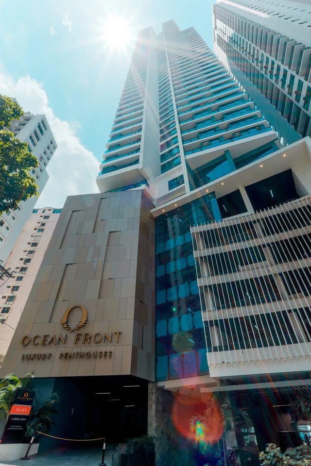 FOR SALE- Penthouse in Punta Paitilla, Panama City, Panama - photo 1