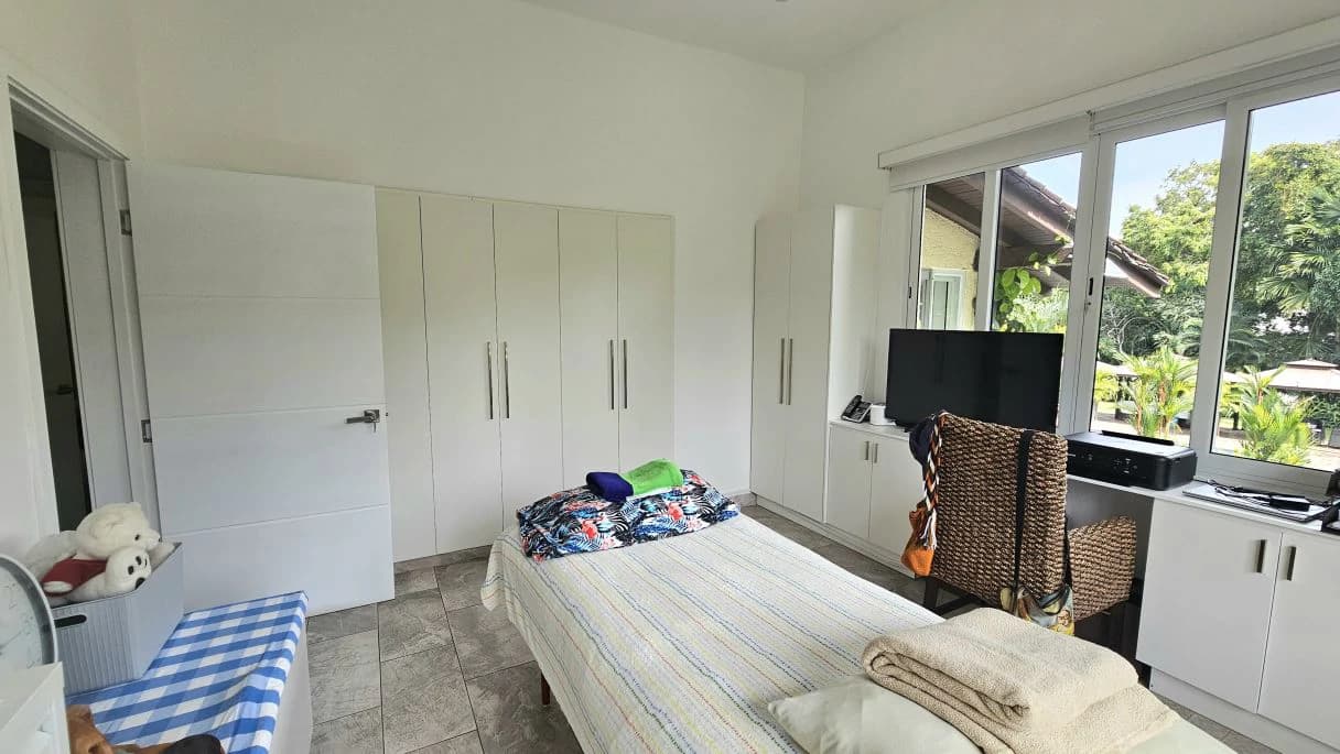2. Luxury Residence in Altos de Golf, Panama City - photo 21
