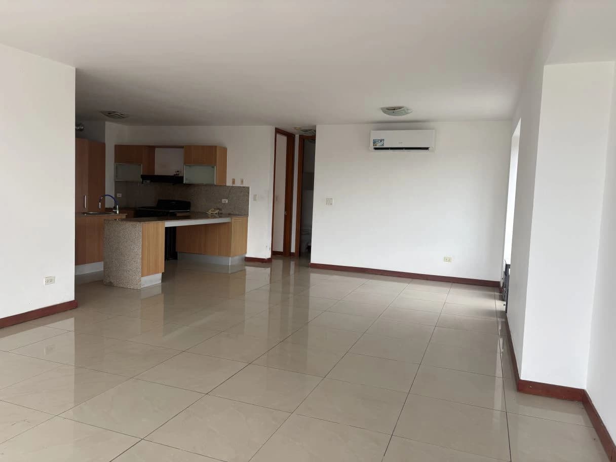Apartment for sale in Coco del Mar - photo 2