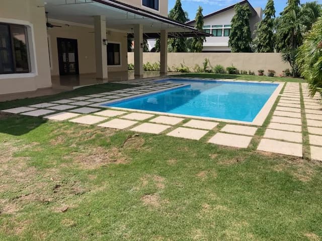 Four bedroom House in Toscana del Este with Solar Panels - photo 6