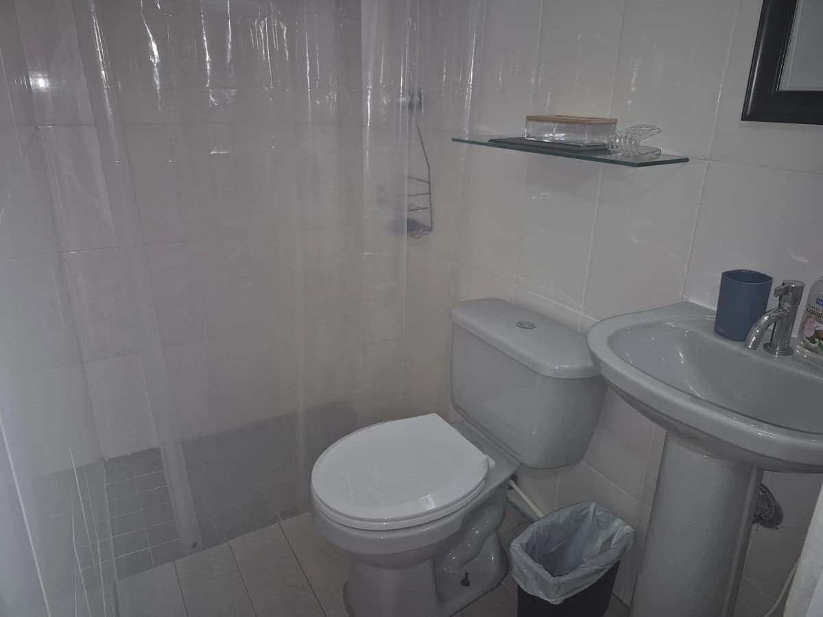 Beautiful Townhome in a Privileged Residential Area - photo 17