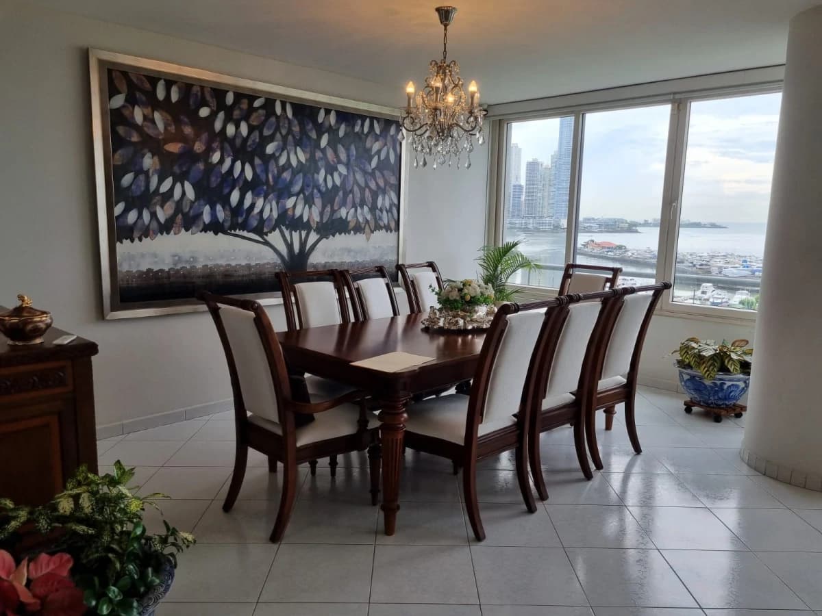 Spectacular Apartment with Ocean View for Sale - photo 7