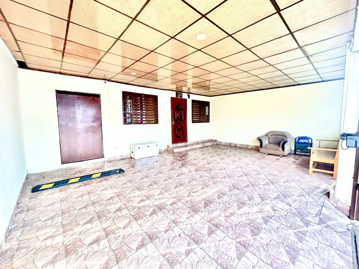For Sale in Residencial Las Lomas, La Chorrera - photo 2