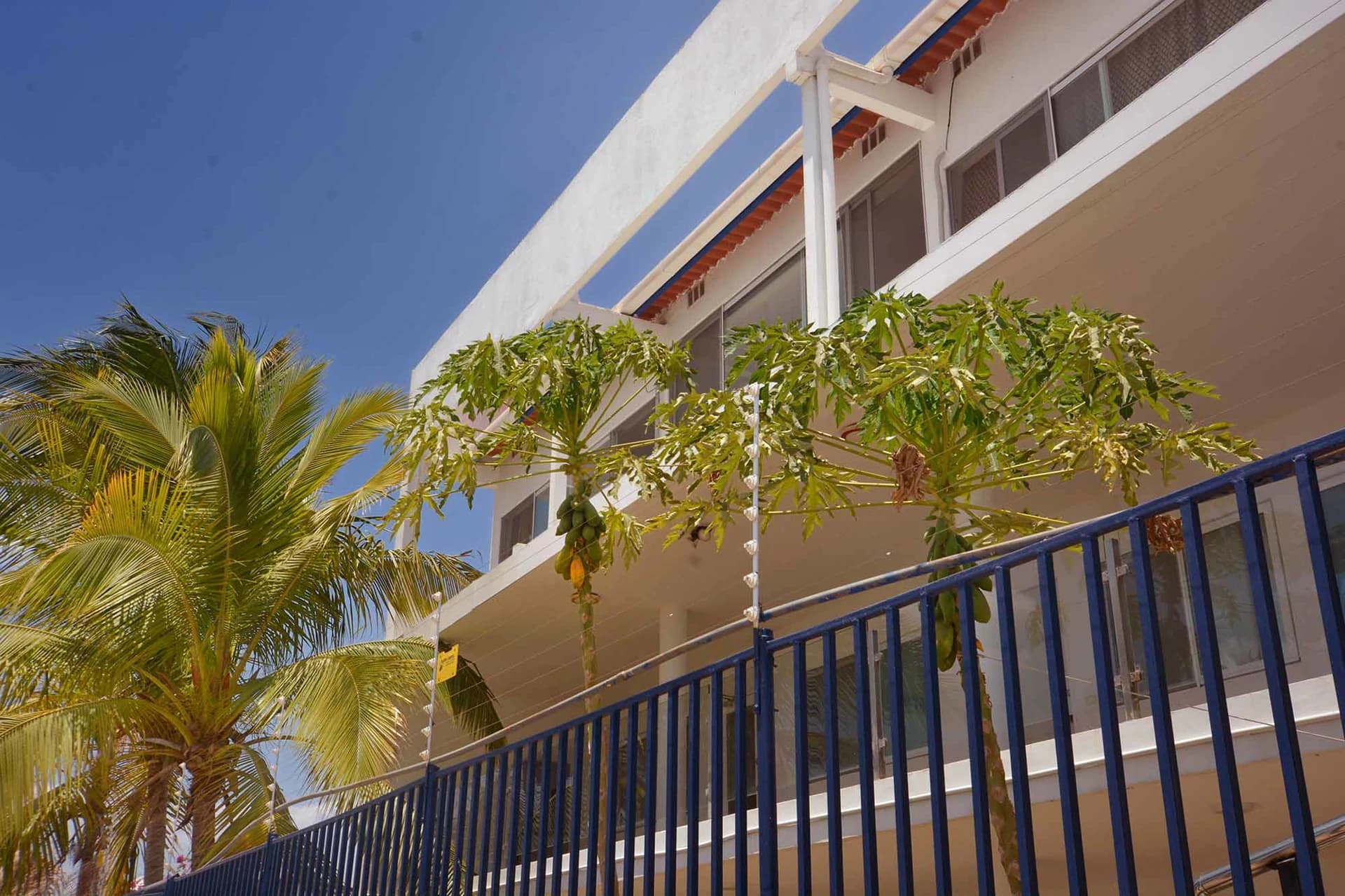 OCEANFRONT ITALIAN VILLA 20 minutes away - photo 22