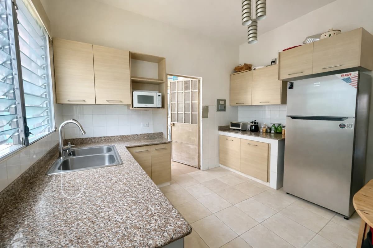 Brisas del Golf Home | 300 m², Prime Location - photo 5