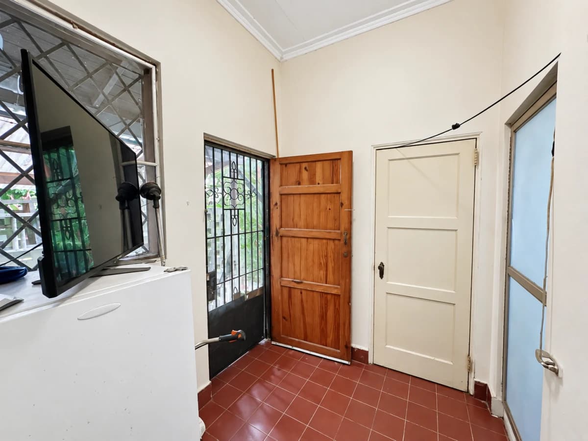 A Hidden Gem in Las Cumbres | 3,433 m², Panoramic Views - photo 32