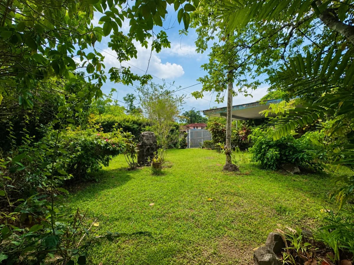 1,556 m² in Las Cumbres for Only $215,000 - photo 4