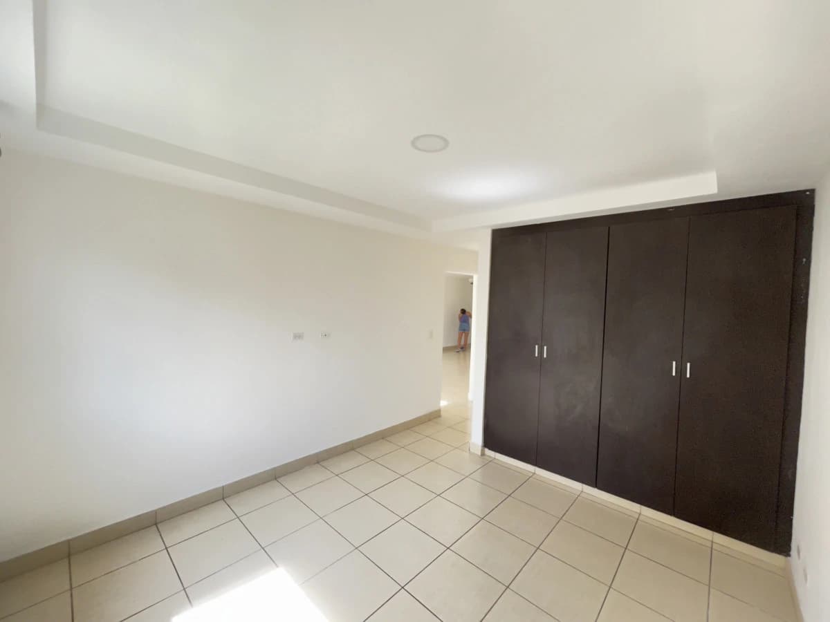 For sale in Altos del Campo, La Chorrera - photo 4