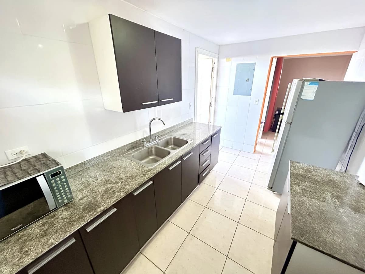 For sale in Colinas del Oeste in Arraijan - photo 4