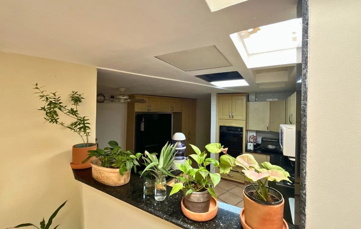 Smart Investement: Unmatched potential, Condition, and Price - photo 8