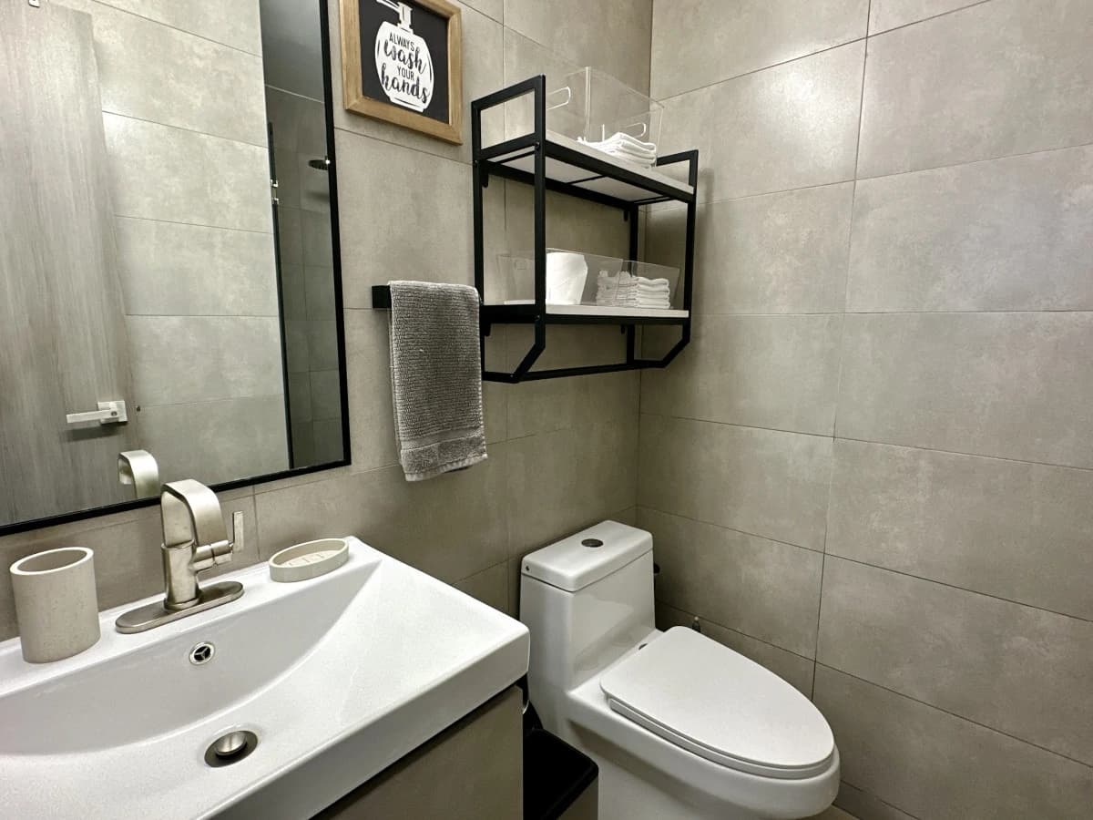 P.H. Lov San Francisco | Fully Furnished 2-Bedroom Apartment - photo 11