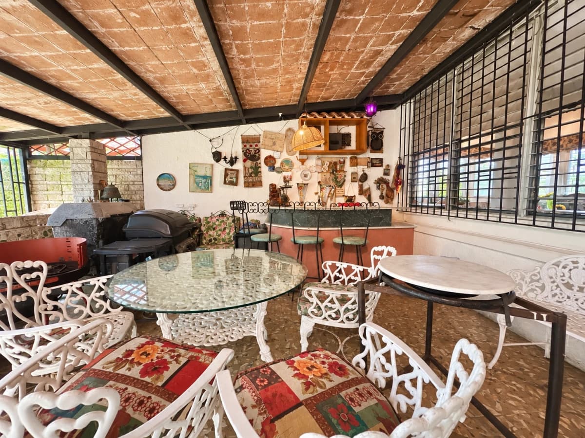 A Hidden Gem in Las Cumbres | 3,433 m², Panoramic Views - photo 19