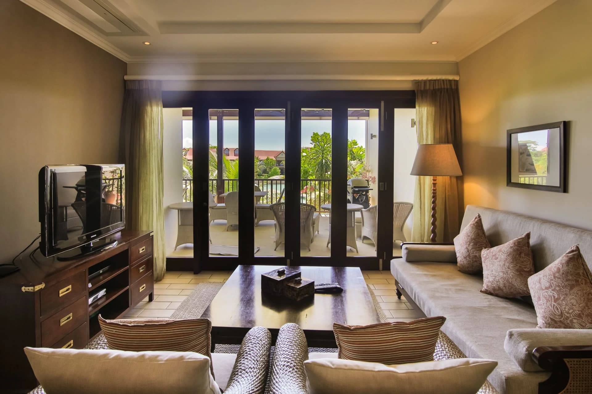 Hibiscus - 2 Bed Apartment for sale at Eden Island, Seychelles - photo 3