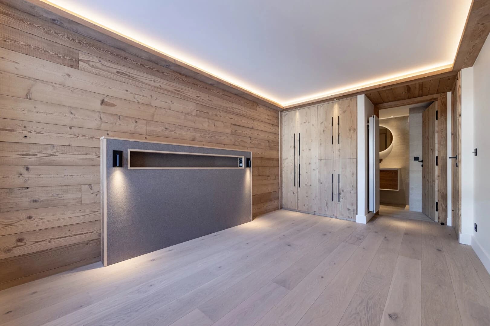 A 3-bed duplex for sale in Val d’Isere ski resort, France - photo 13