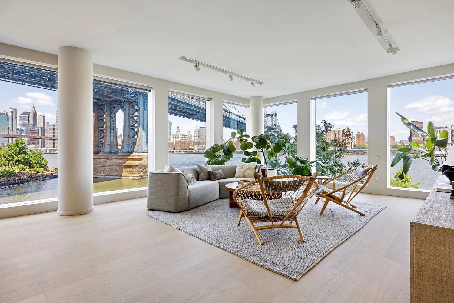 4 bed waterfront condo for sale in DUMBO NYC