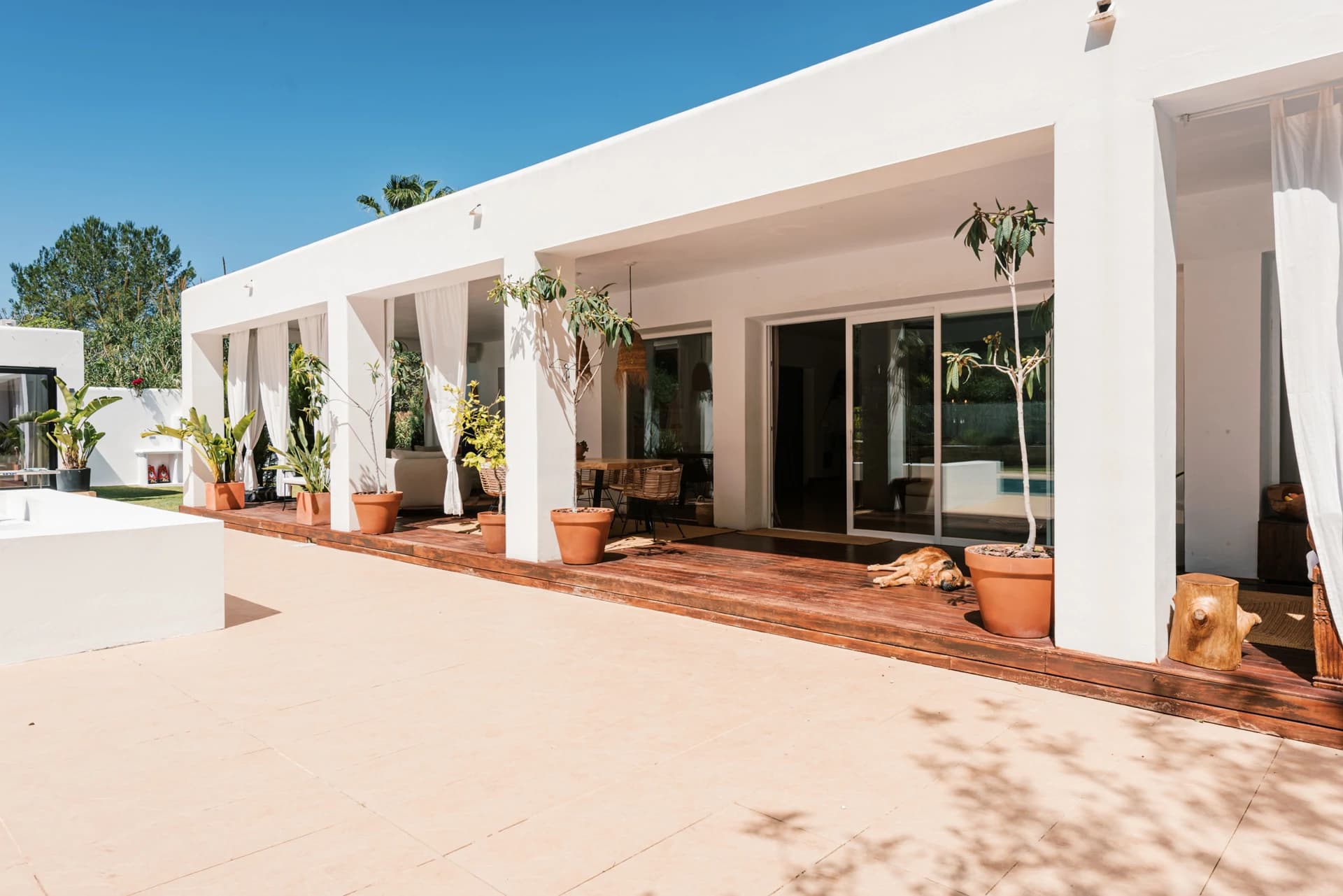 6 bed pool villa with tennis court for sale in Ibiza - photo 6