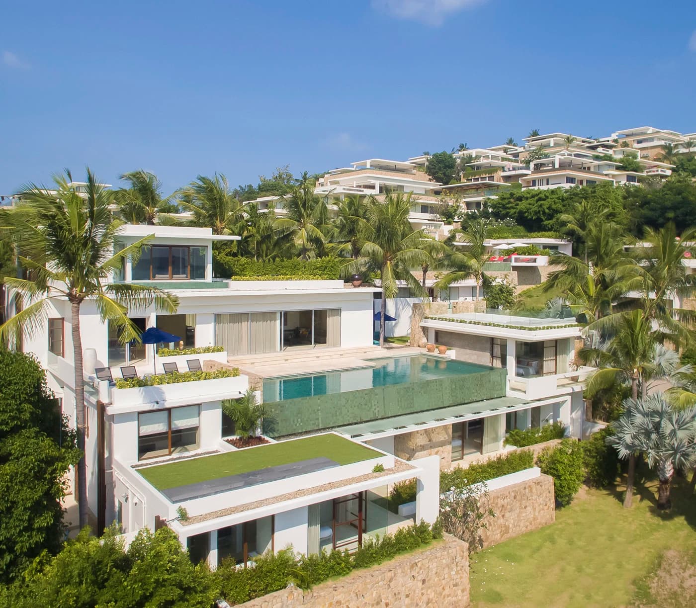Luxury 3-8 bed resort villas for sale at Samujana Koh Samui, Thailand - photo 37