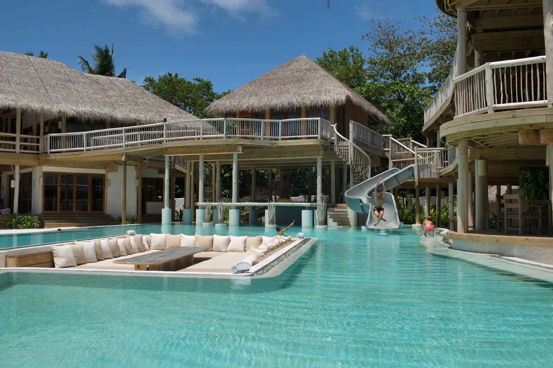 Luxury branded beach villas for sale | Soneva Fushi Maldives - photo 4