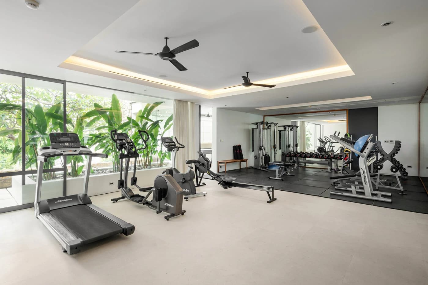 Luxury 3-8 bed resort villas for sale at Samujana Koh Samui, Thailand - photo 40