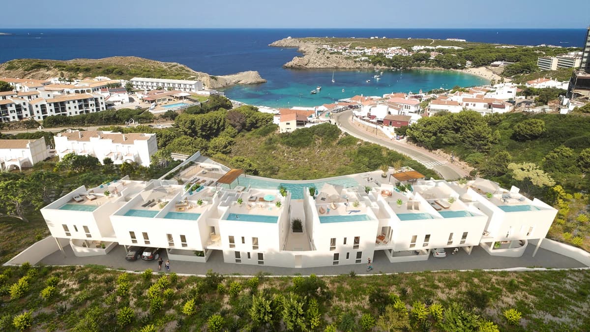 1 to 3 bed sea facing apartments for sale in Menorca, Spain - photo 2