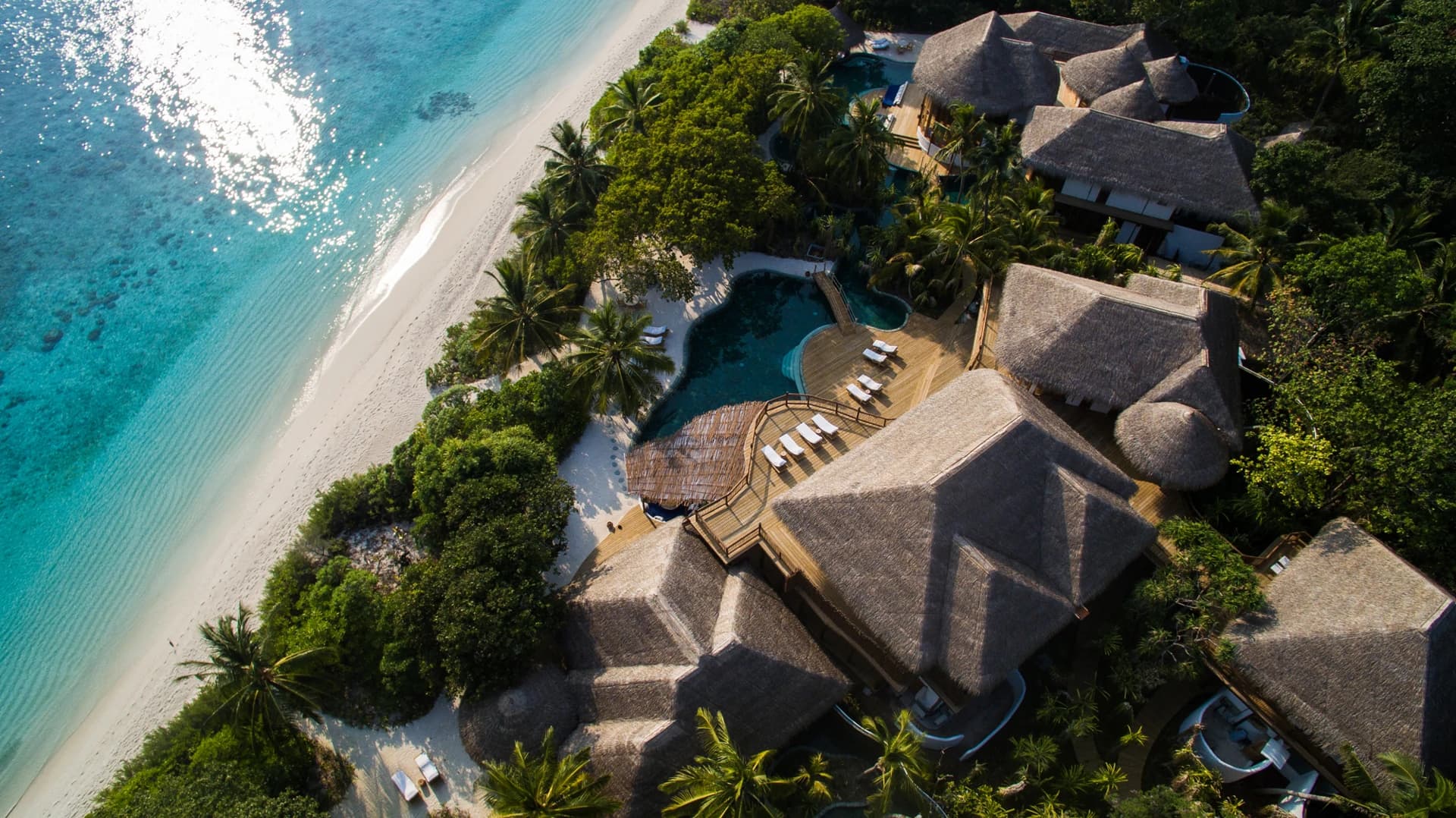 Luxury branded beach villas for sale | Soneva Fushi Maldives - photo 12