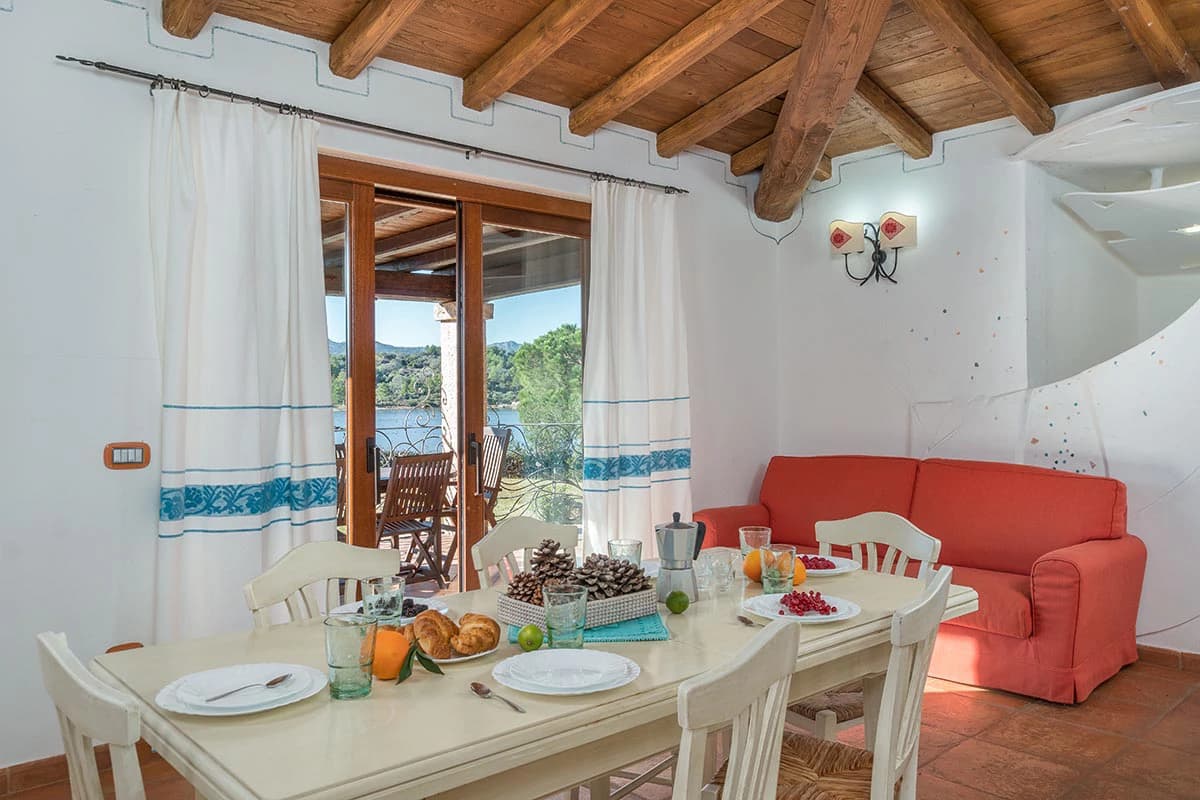 5 bed villa for sale in Sardinia - photo 2