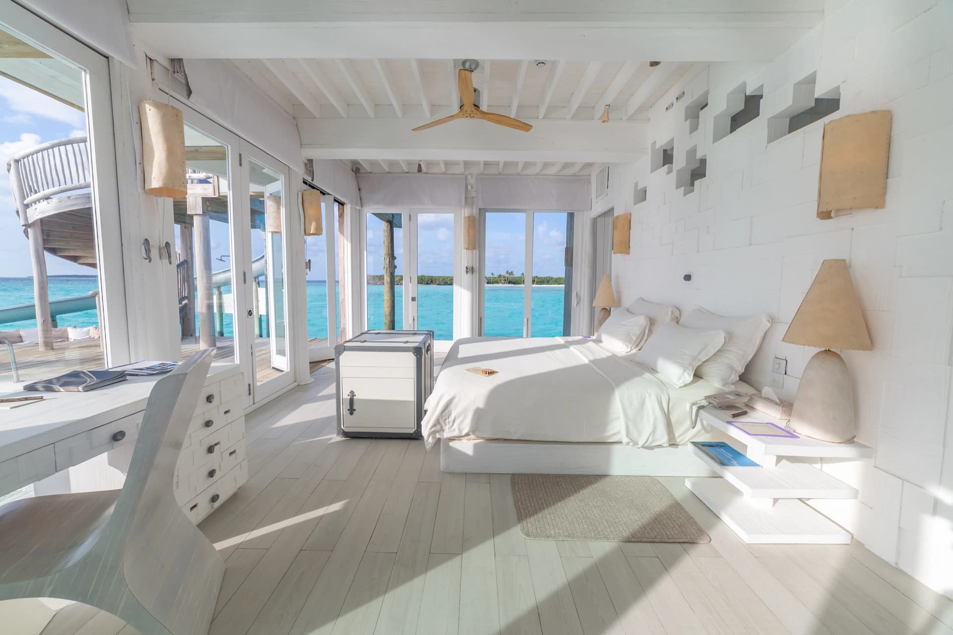 Luxury Maldives beach & over water villas for sale | Soneva Jani - photo 22