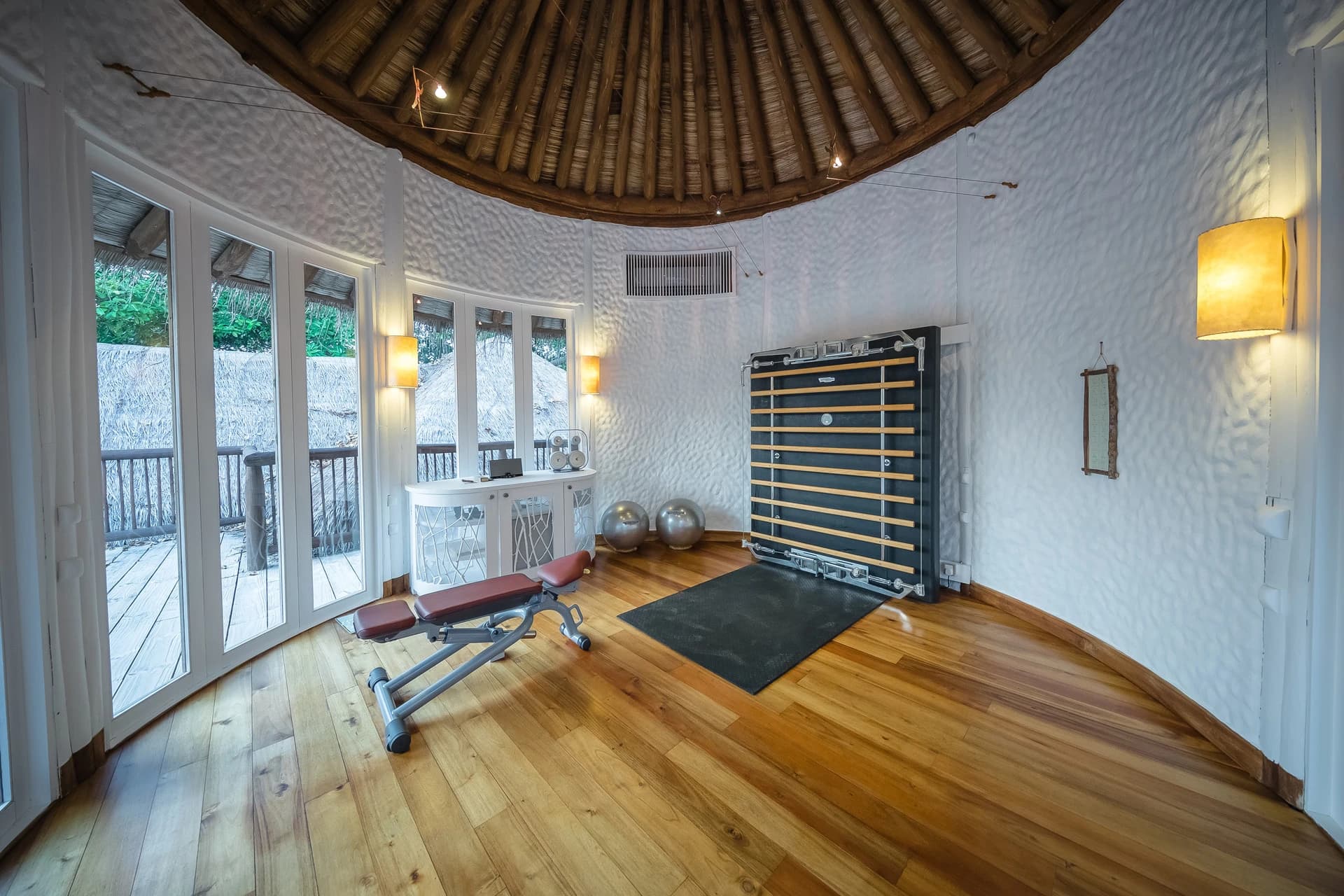 3 bed bed villa for sale - Villa 41 at Soneva Fushi, Maldives - photo 11