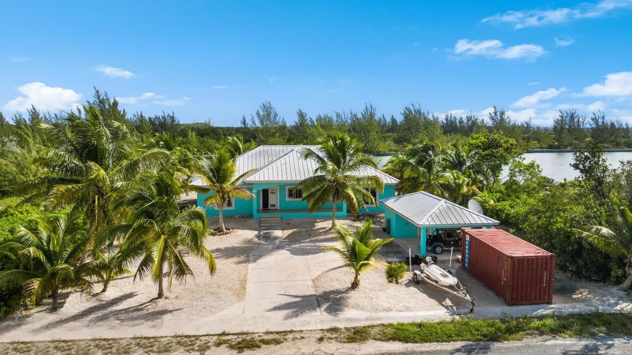 North Caicos Yacht Club Canal House - photo 25
