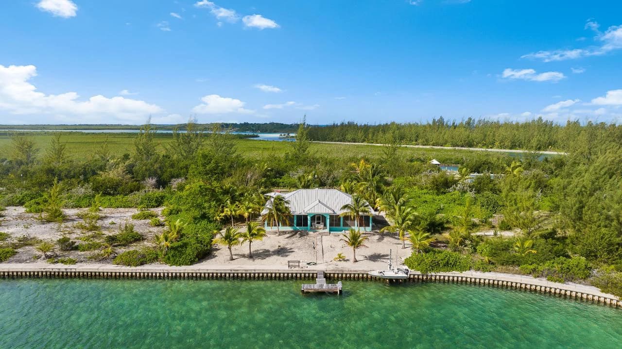 North Caicos Yacht Club Canal House - photo 22