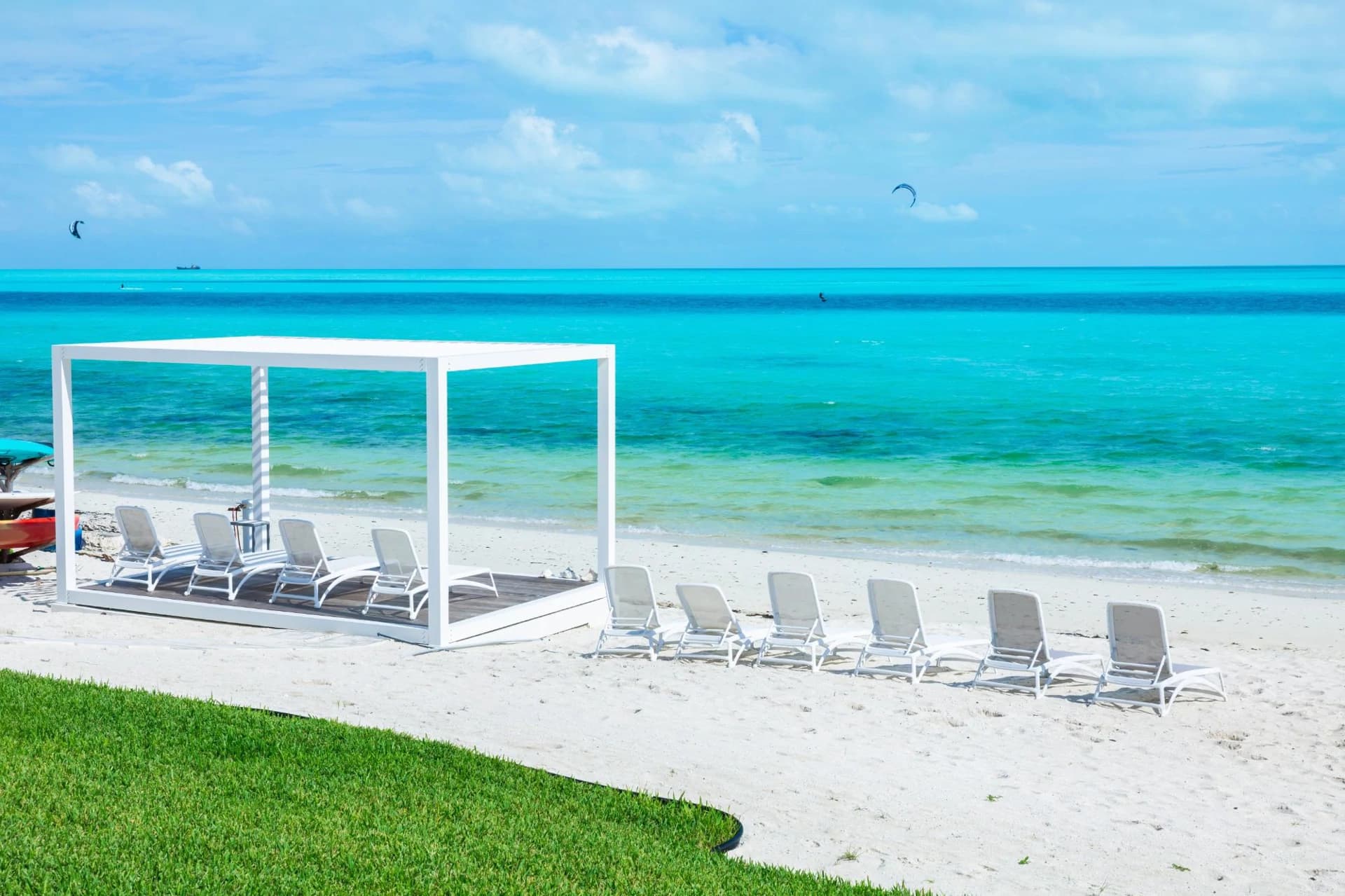 Triton Luxury Villa - photo 3