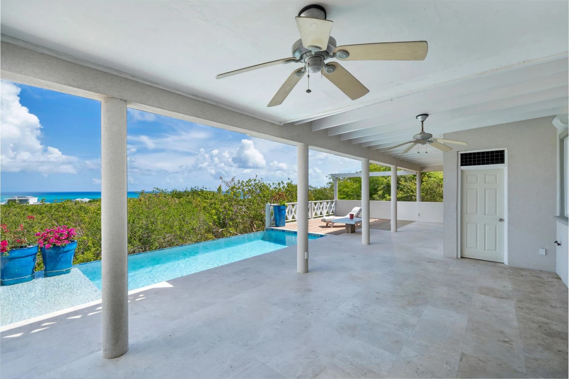 Caicos Blue Villa - photo 13