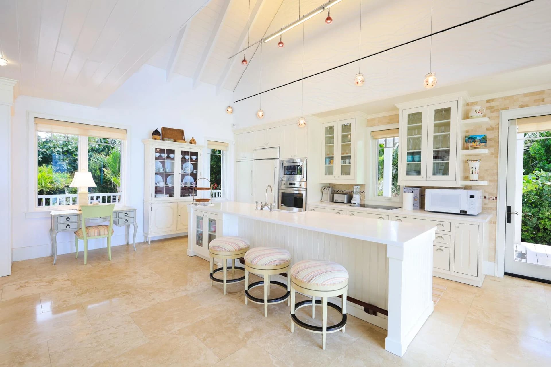 Jasper House, Sapodilla Bay - photo 6