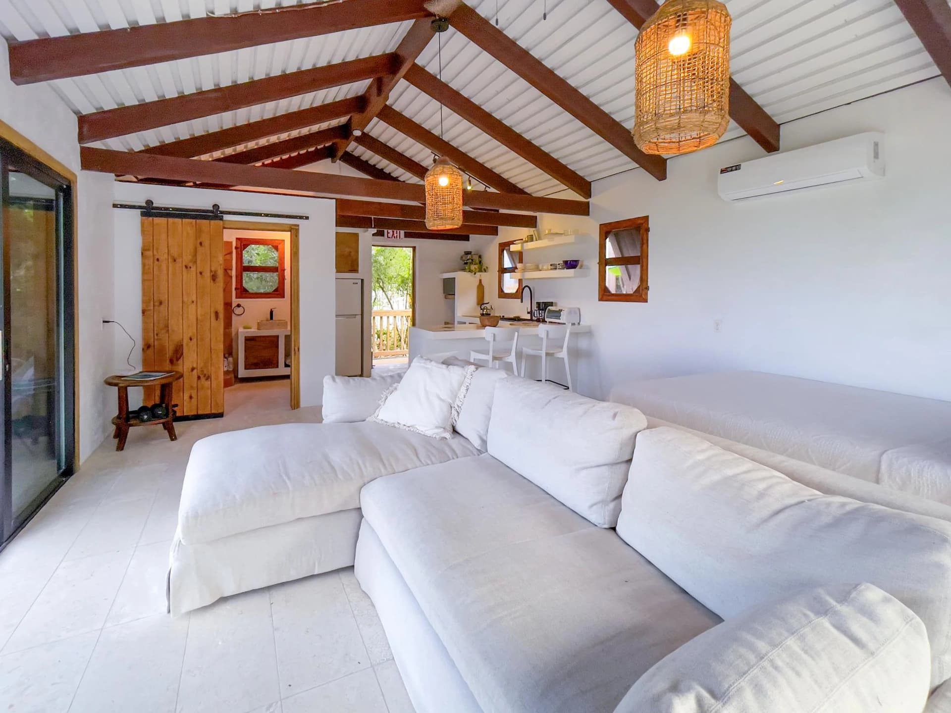 Water's Edge Villa - photo 14