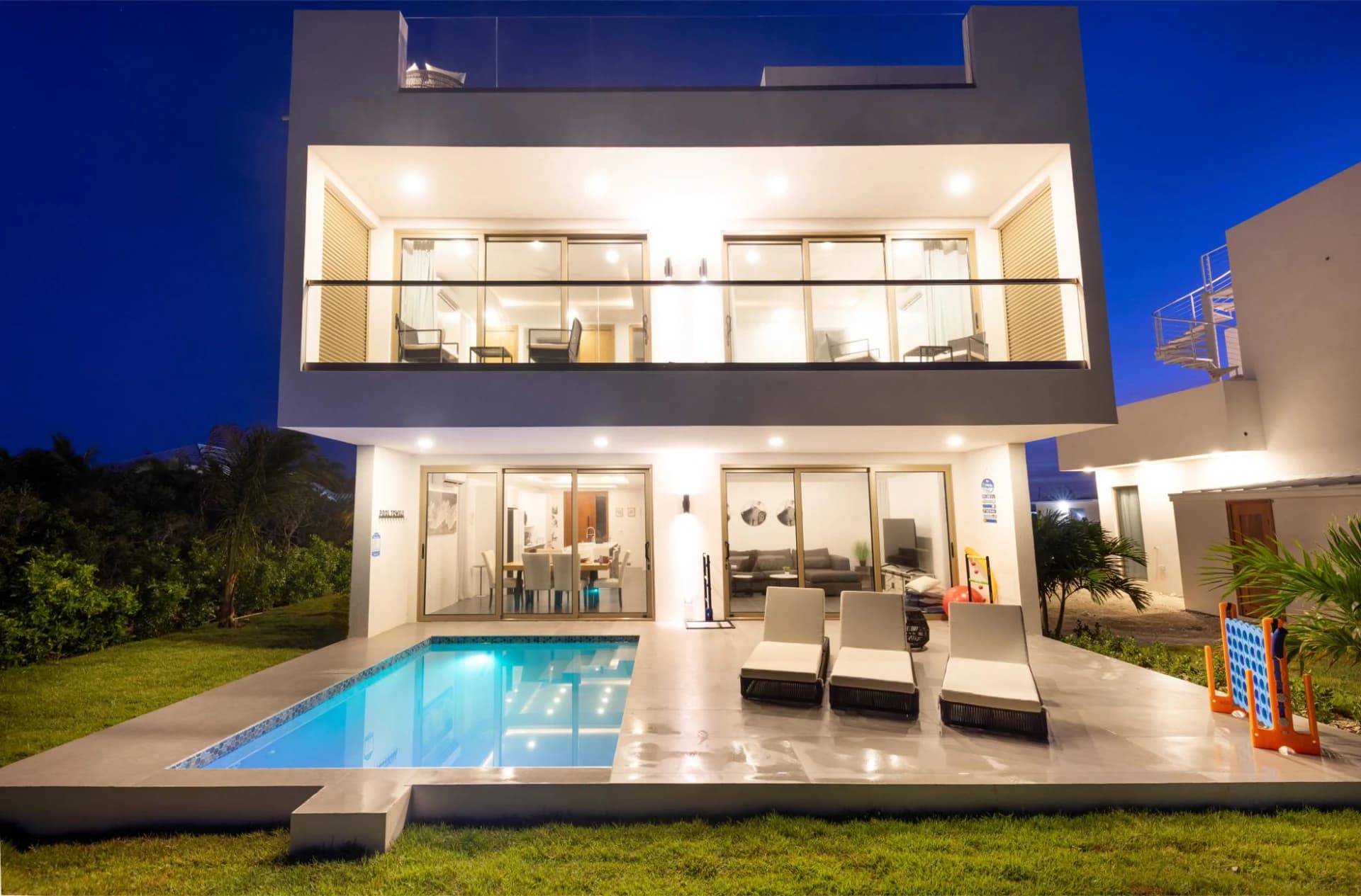GABRIELLA LUXURY VILLAS 1 & 2