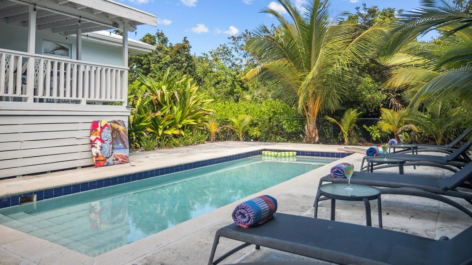 Perfect Leeward Turnkey Property - photo 33