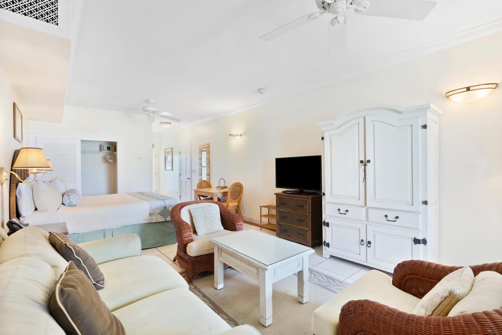 The Sands at Grace Bay - photo 7