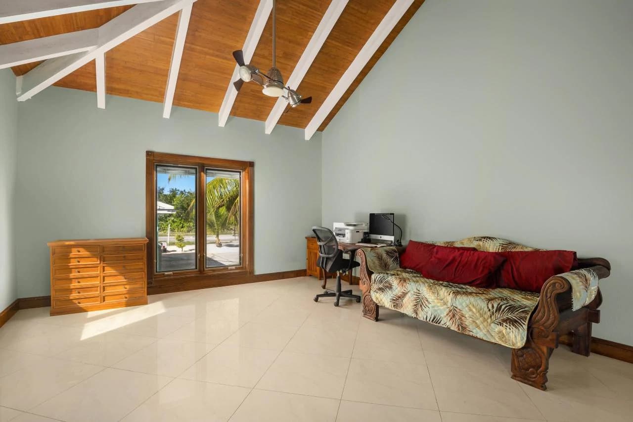 North Caicos Yacht Club Canal House - photo 8