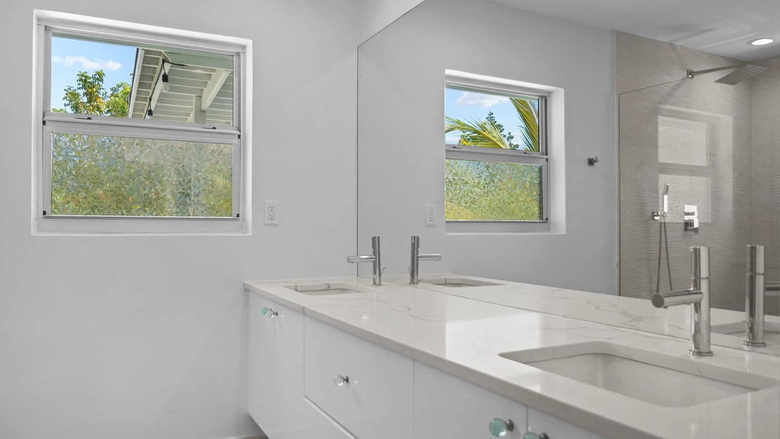 Perfect Leeward Turnkey Property - photo 15