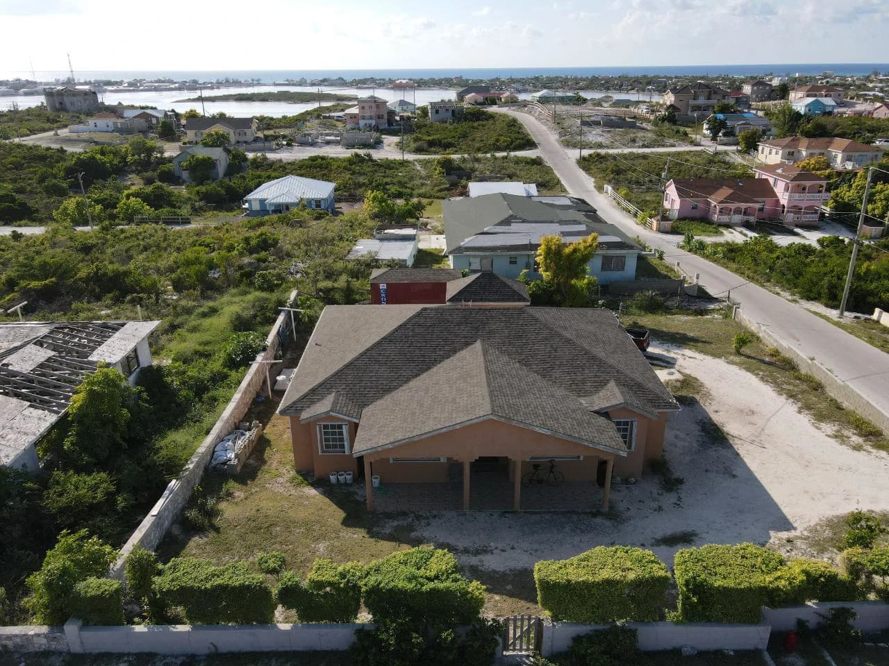 BREEZY BRAE FOUR BEDROOM HOME