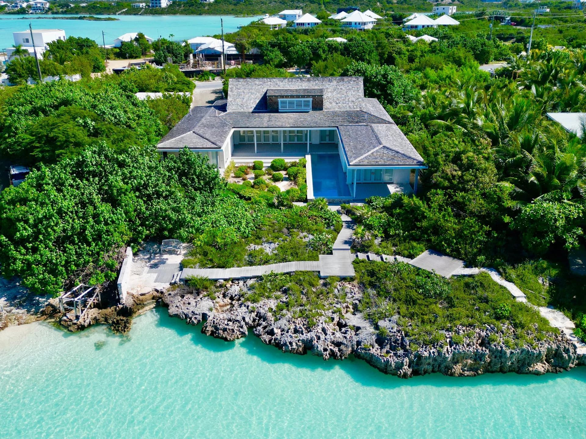 Jasper House, Sapodilla Bay - photo 31