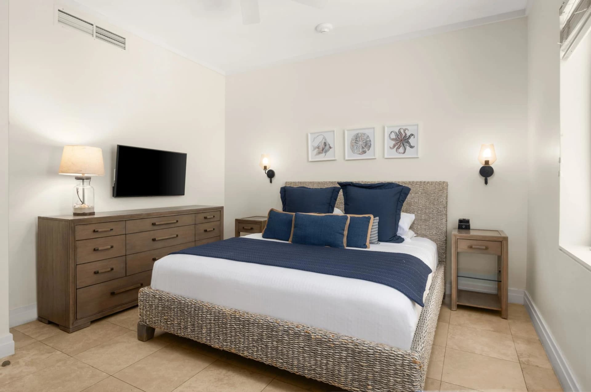 101 West Bay Club - photo 8