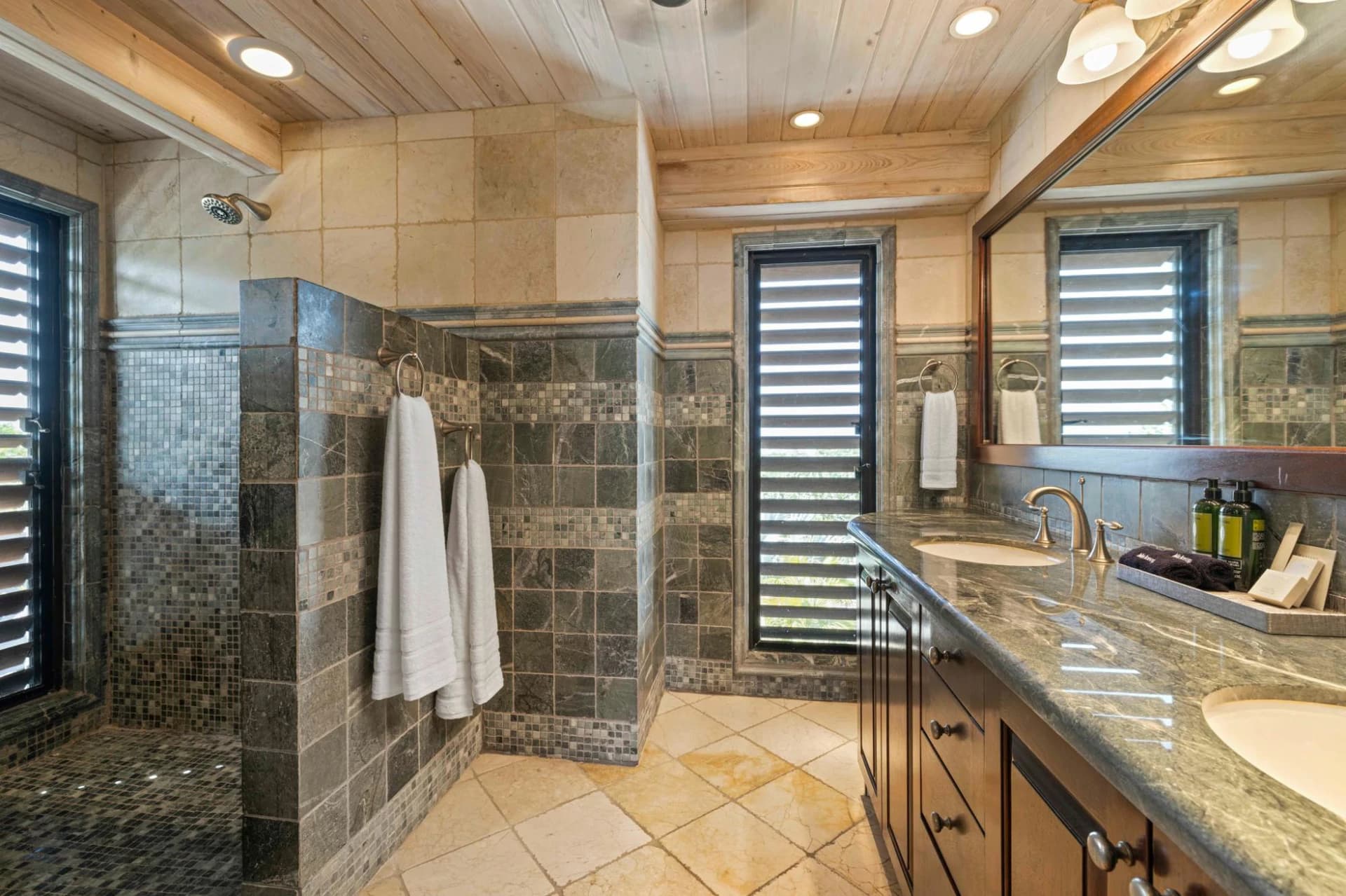 VILLA SEACLIFF: CHALK SOUND - photo 44